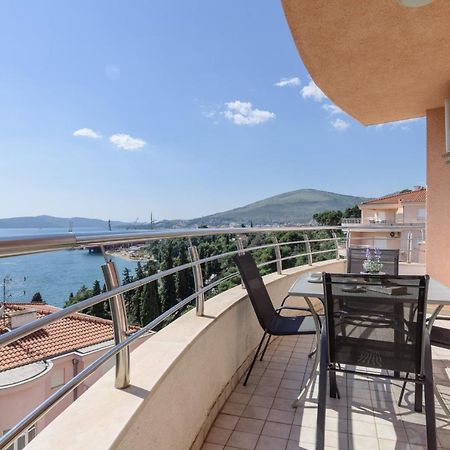 Apartment Marijana Trogir Luaran gambar
