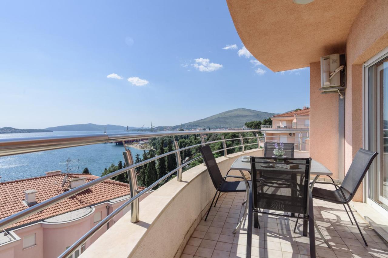 Apartment Marijana Trogir Luaran gambar