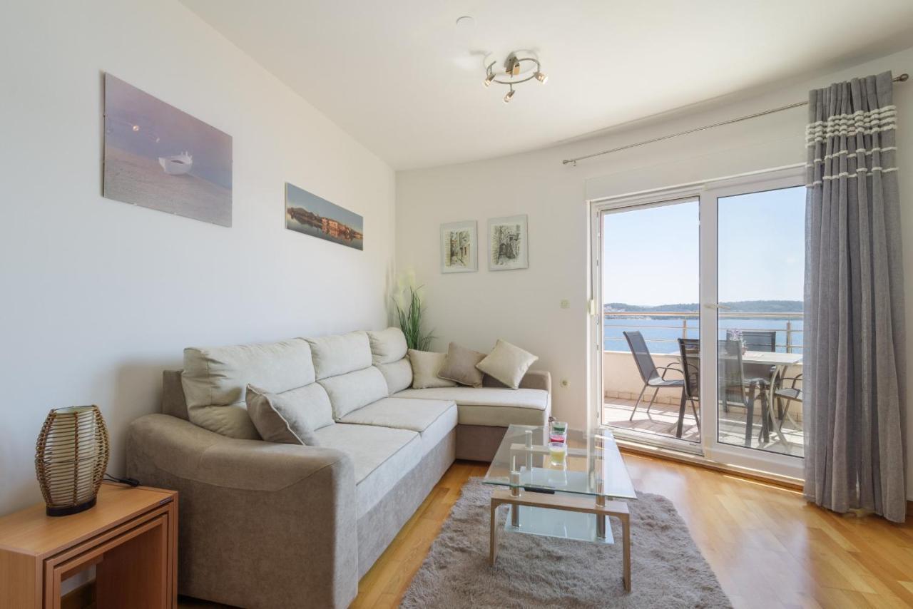 Apartment Marijana Trogir Luaran gambar