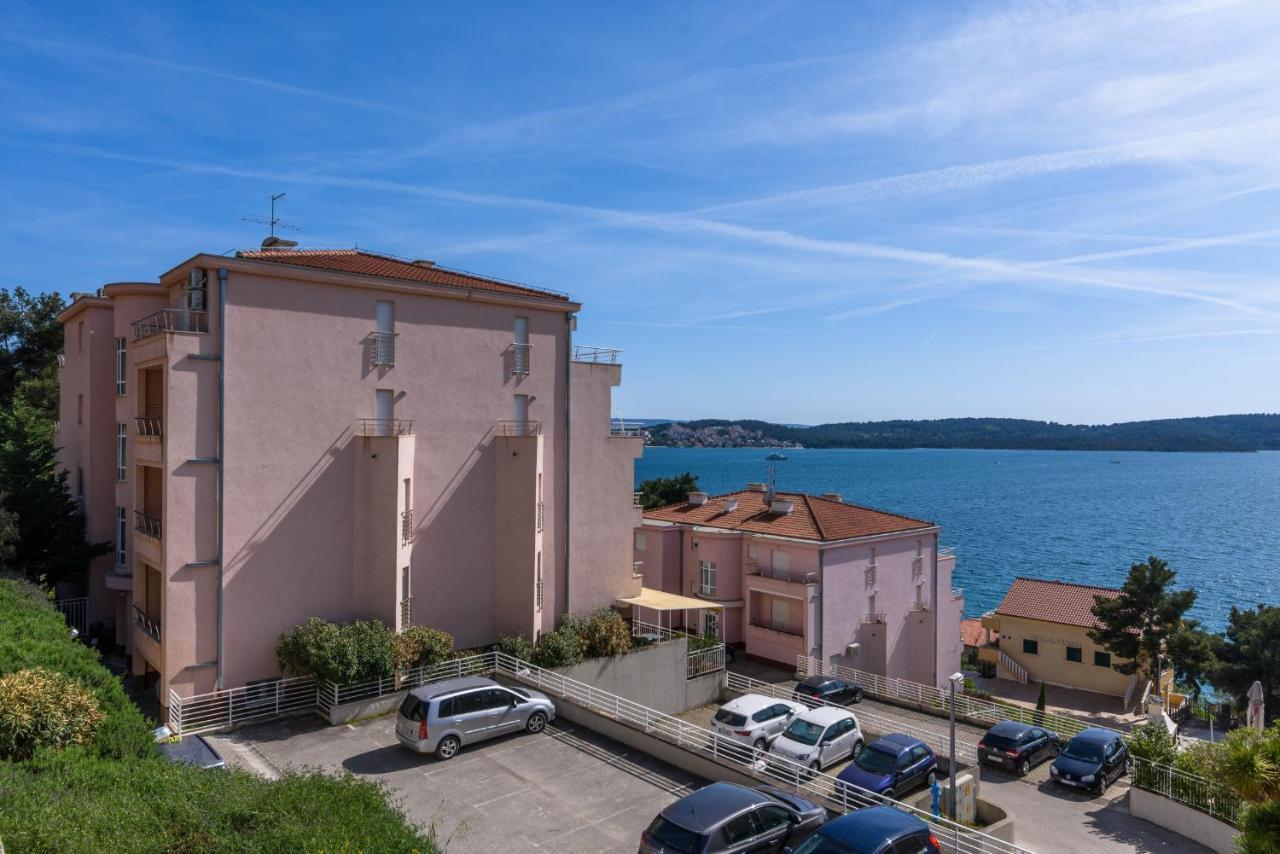 Apartment Marijana Trogir Luaran gambar